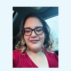 Meet your Posher, Kay